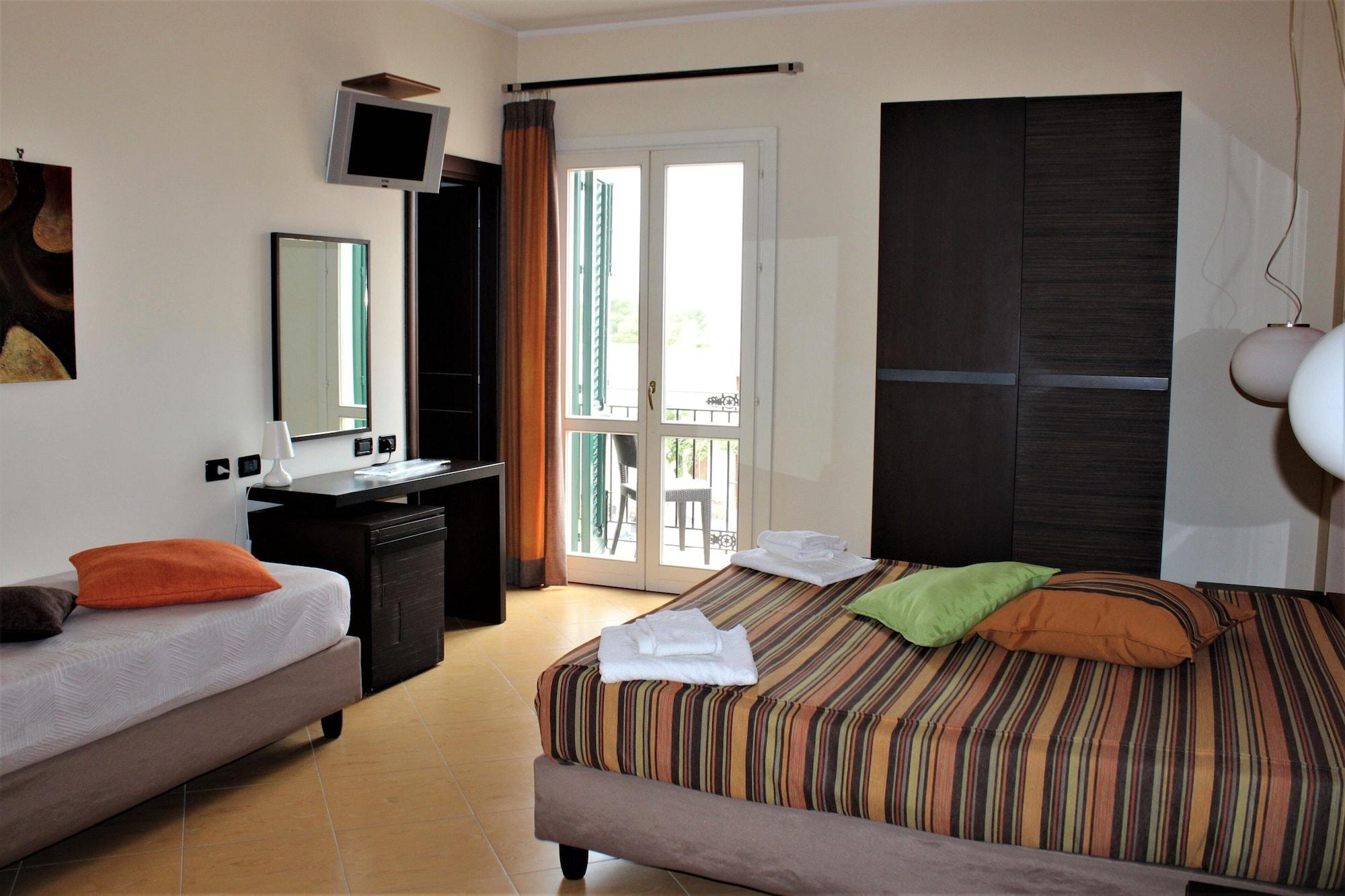 Cerri Hotel Трапани Екстериор снимка